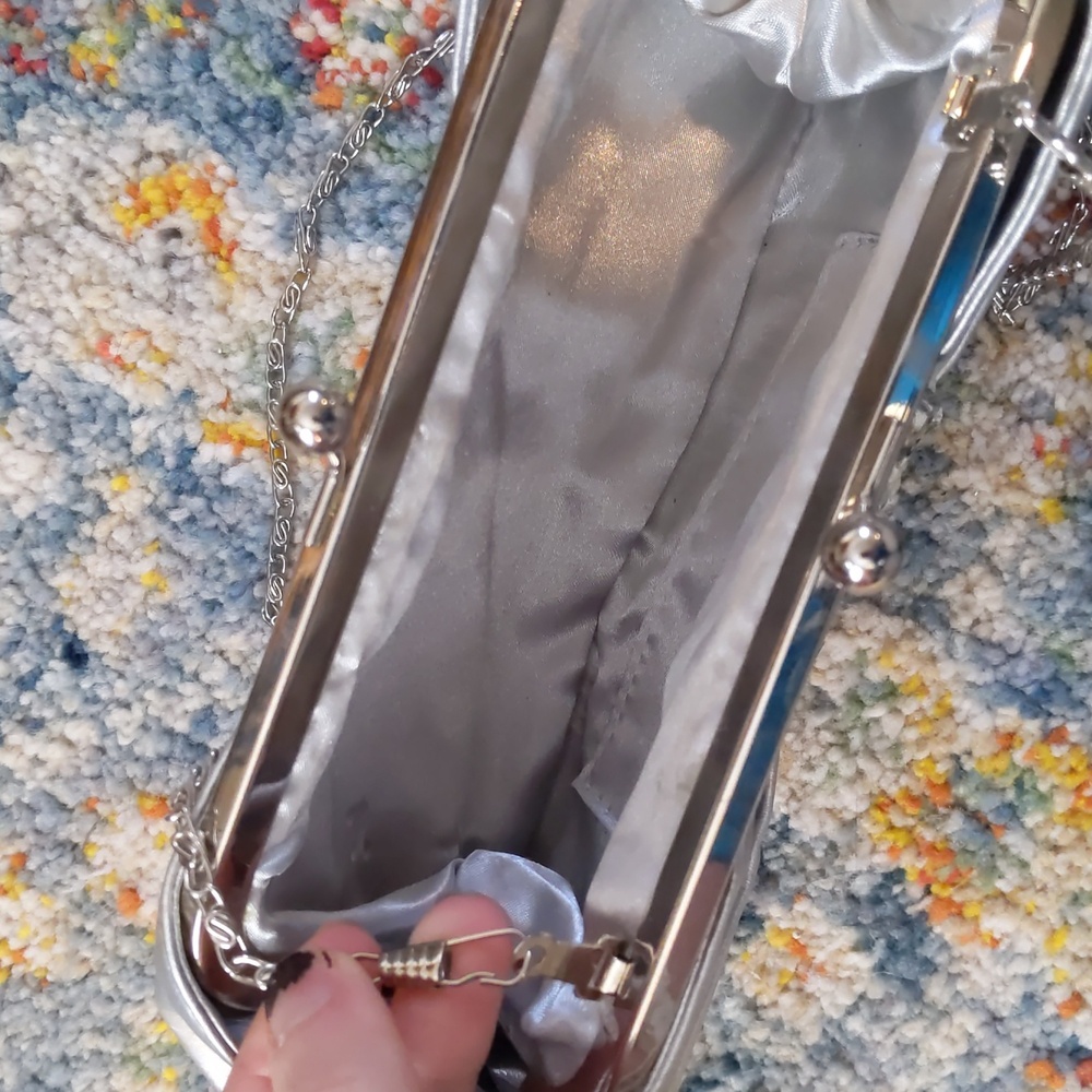 BOGO! Silver Clutch - Picture 5 of 8